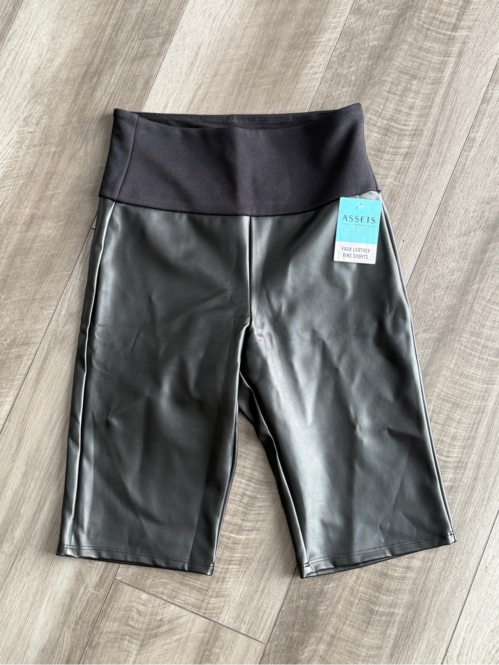 Spanx Faux Leather Bike Shorts 10” Womens Sz S Black Shapewear Sculpting Nwt